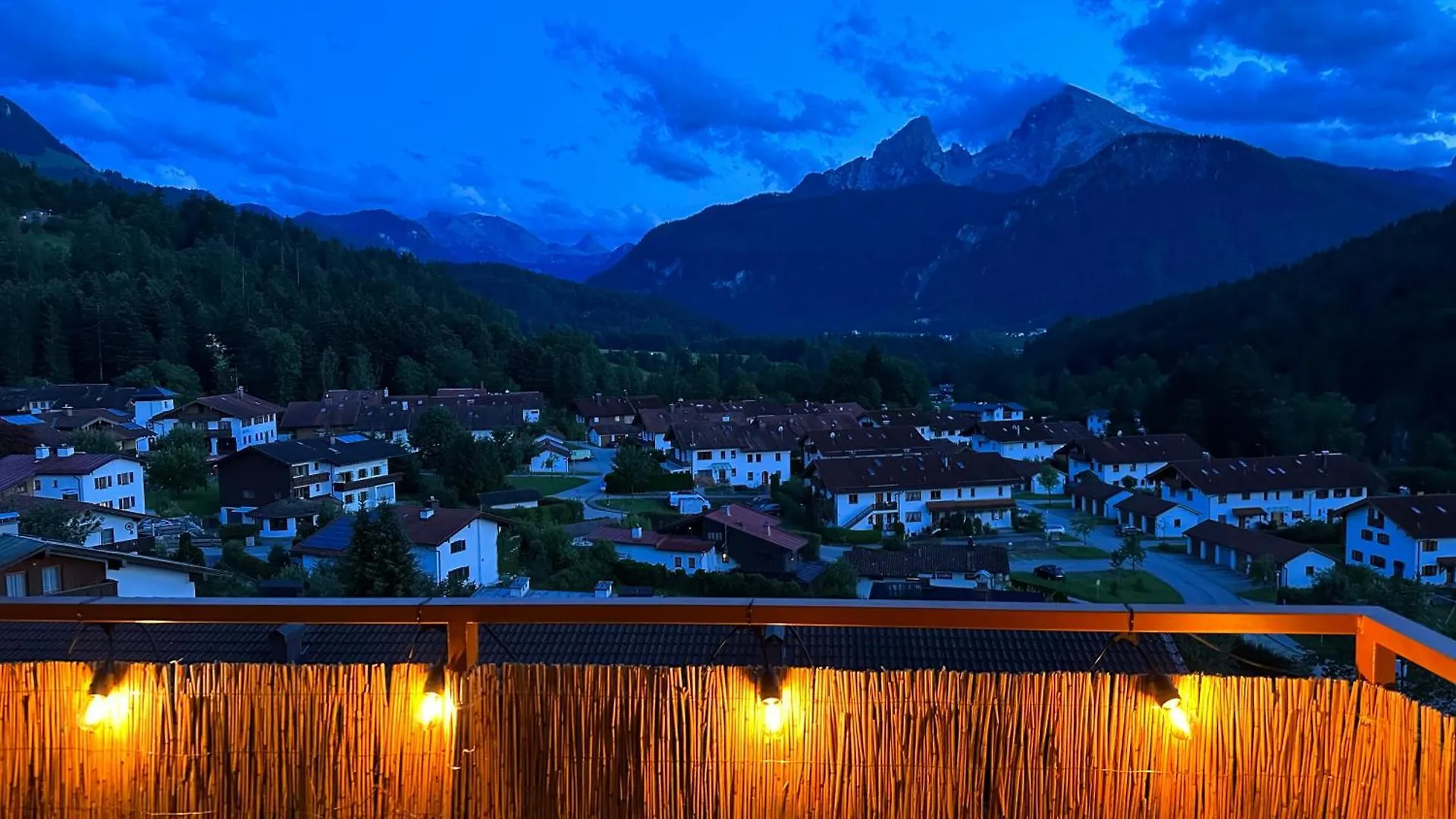 Apartment Flow Living I 118Qm Design Maisonette Mit Watzmannblick I Pool Berchtesgaden Deutschland